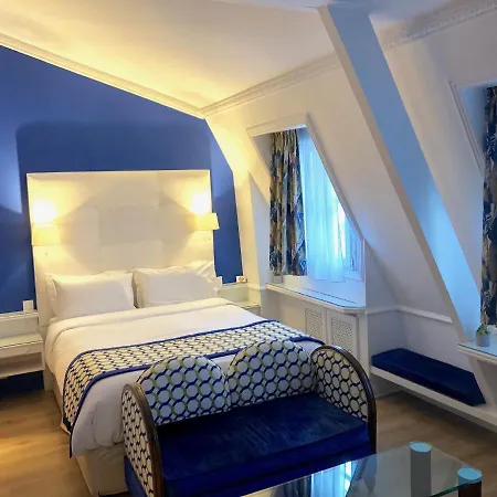 Gavarni Hotel