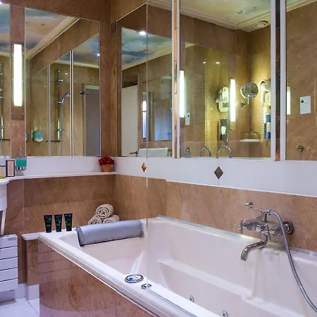 Hotel Gavarni