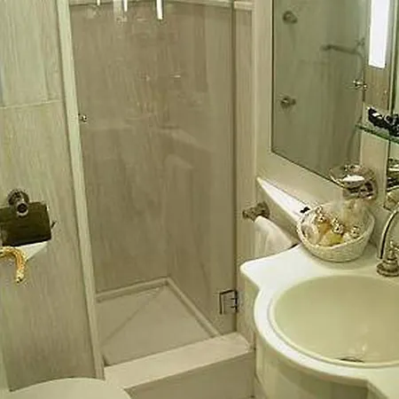 Hotel Gavarni 3*
